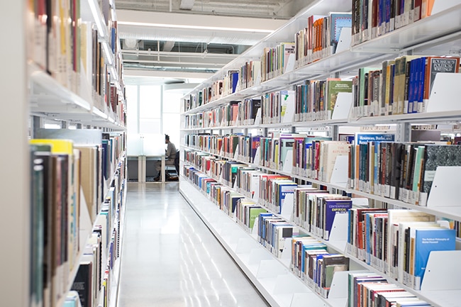 Static Shelving with LED Illumination