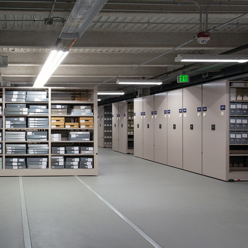 Museum-Archive-Storage-in-Eclipse-Powered-Mobile-Shelving