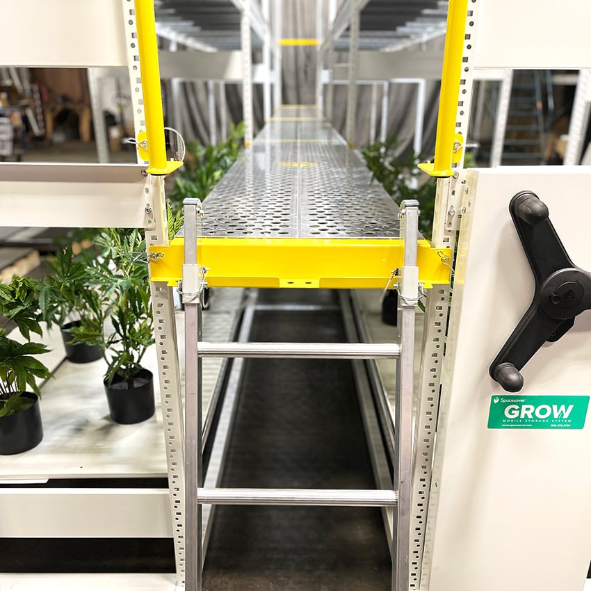 Mobile-Grow-System-with-Cross-walk