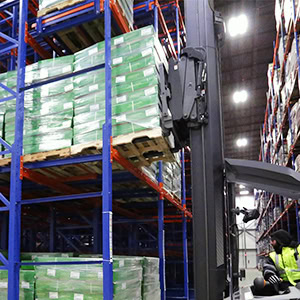 Warehouse-Product-Storage-Push-Back-Rack