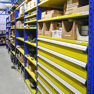 Warehouse-Workstations-Shelving-with-Drawers