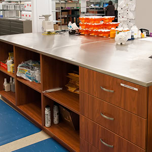 Chemo-Compounding-Adjustable-Shelving-and-Organizing-Modules