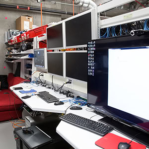 Bin-Shelving-IT-Room-Admin