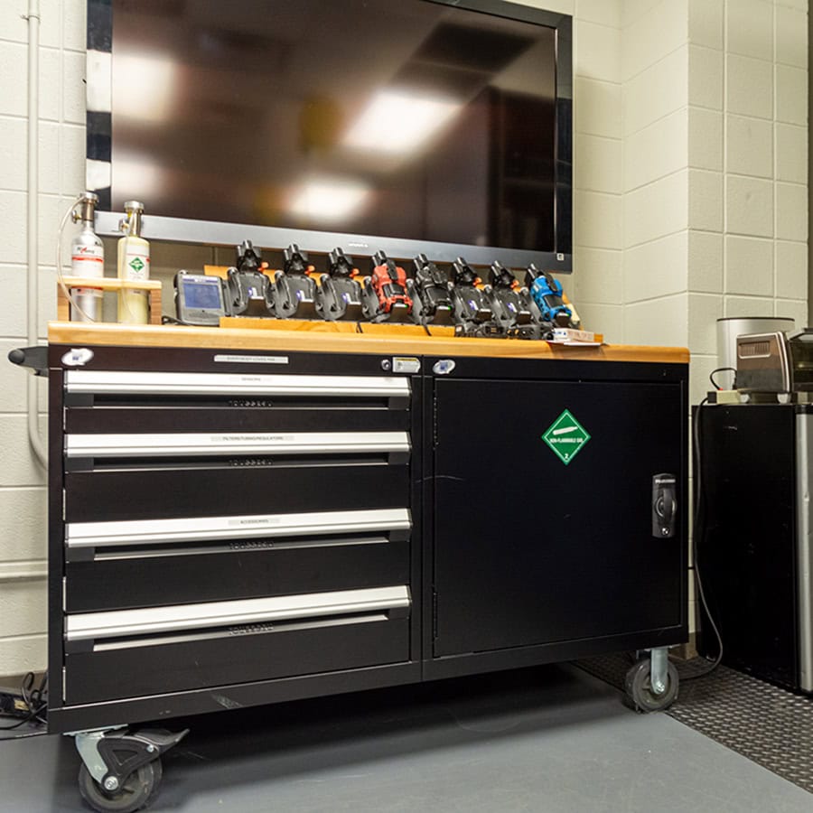 Mobile-Workbench-Workstations-DF