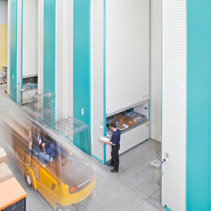 Lean-Lift Vertical Lifts