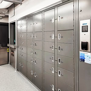 Pass-Thru-Lockers-Pharmacy-Labs