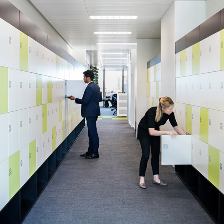 Day-use-smart-lockers