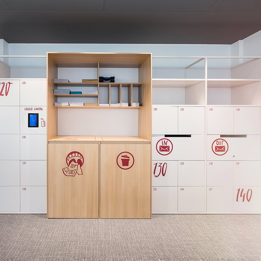 Package-and-mailroom-smart-locker