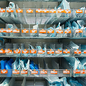 EMS-Medical-Supplies-On-Bin-Shelving