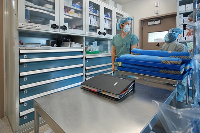 Pass-Thru Evidence Lockers Accessed from Property Room