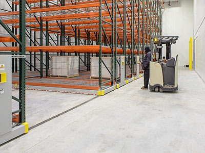 Web Industries: Freezer Storage